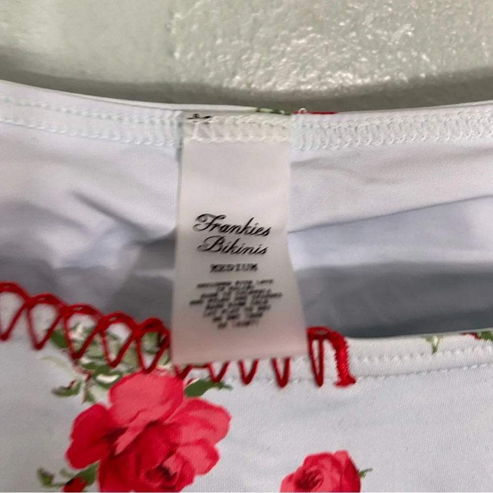 Frankie’s Bikinis Dove Bottom Bikini Rosewater Print Sky Blue Rose‎ Red Medium